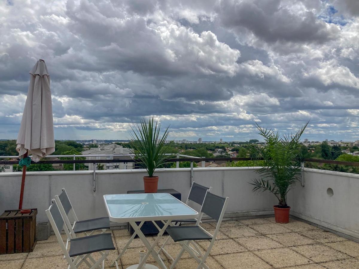 Proche Bordeaux Appartement 75 M2 Rooftop 布鲁日 外观 照片